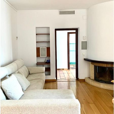 Chalet Con Vistas A Sevilla Gelves Bagian luar foto