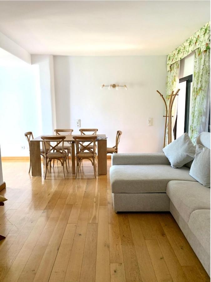 Chalet Con Vistas A Sevilla Gelves Bagian luar foto